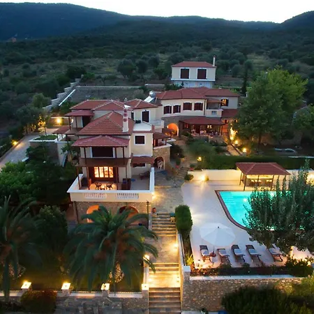 Vila Alonissos For 6 People *